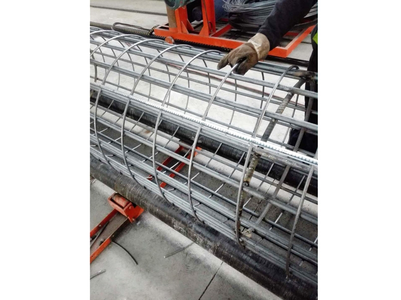 數(shù)控鋼筋籠繞筋機(jī)廠家