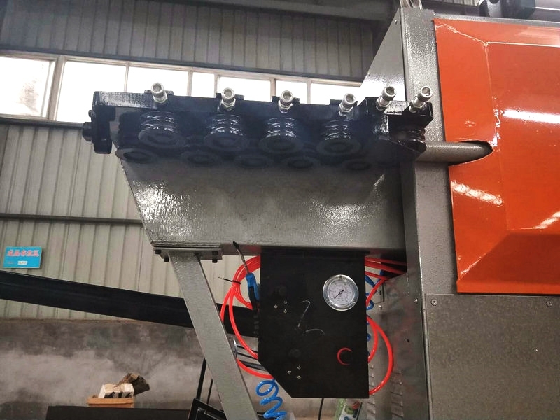 數(shù)控彎箍機有哪些功能特點